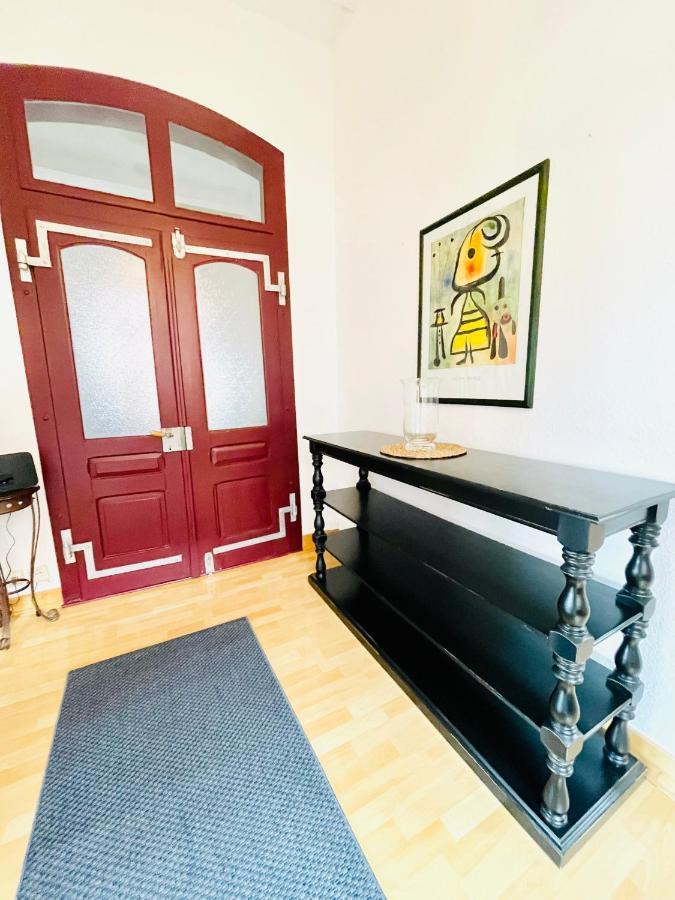 Charmante Ferienwohnung Mit Terrasse Im Herzen Von นอร์เดน ภายนอก รูปภาพ